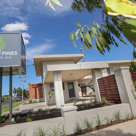 Seven Pines Motor Inn Mildura Kültér fotó