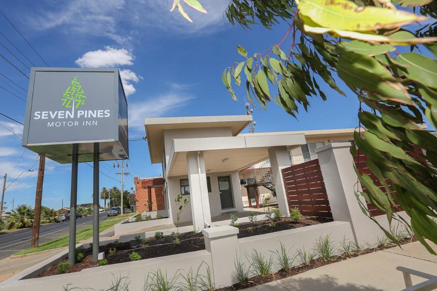 Seven Pines Motor Inn Mildura Kültér fotó