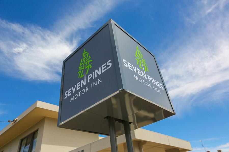 Seven Pines Motor Inn Mildura Kültér fotó