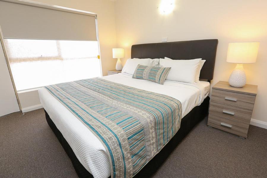 Seven Pines Motor Inn Mildura Szoba fotó